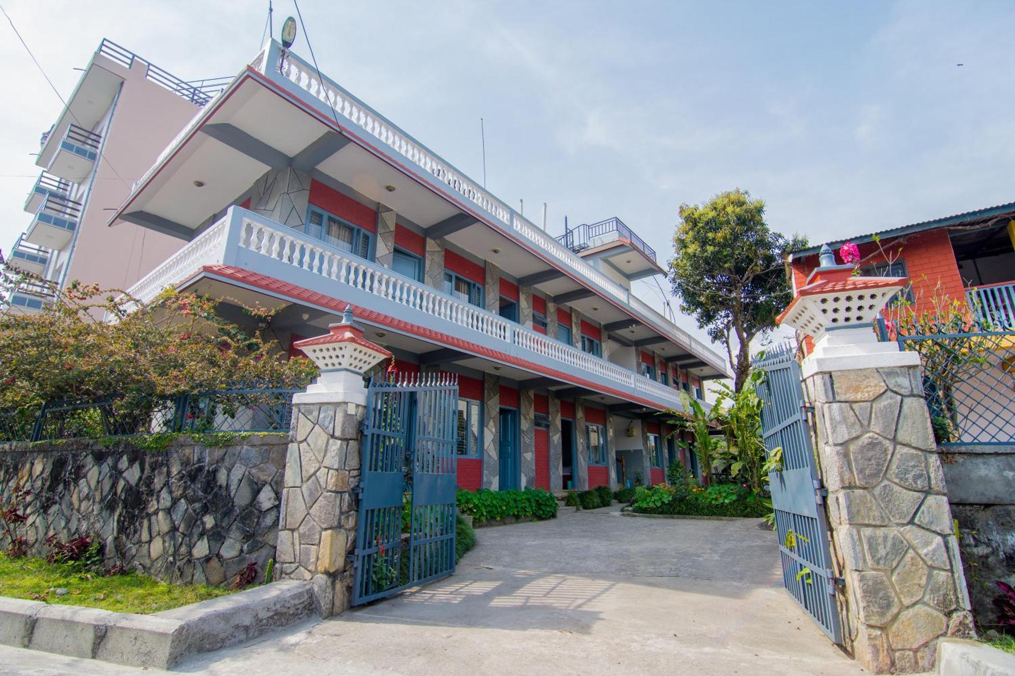 Hotel Mountain View - Lakeside Pokhara Zewnętrze zdjęcie