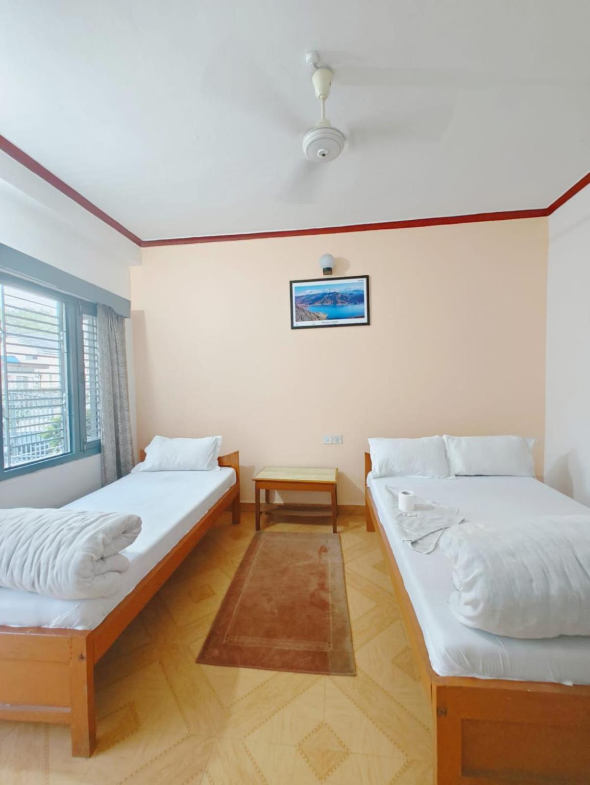 Hotel Mountain View - Lakeside Pokhara Zewnętrze zdjęcie