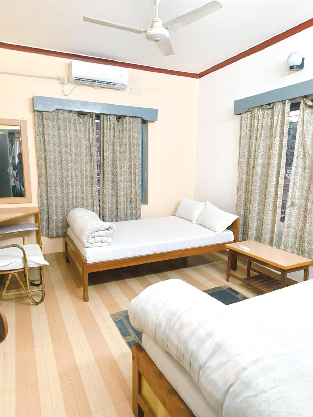 Hotel Mountain View - Lakeside Pokhara Zewnętrze zdjęcie