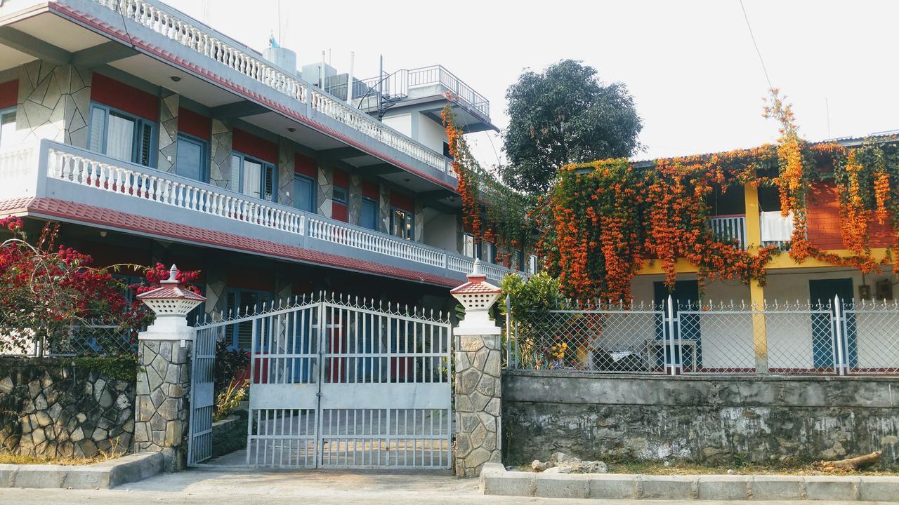 Hotel Mountain View - Lakeside Pokhara Zewnętrze zdjęcie