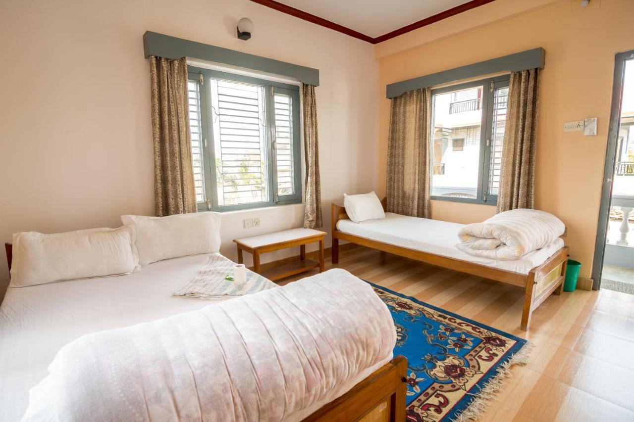 Hotel Mountain View - Lakeside Pokhara Zewnętrze zdjęcie